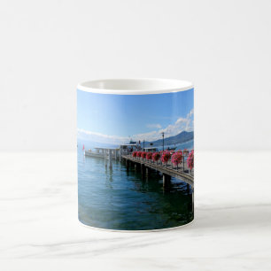 Taza De Café Jetty en el lago Ginebra