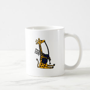 Taza De Café Jirafa divertida que juega arte de las gaitas
