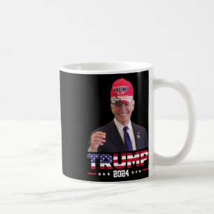 Taza De Café Joe Biden con un sombrero de Trump 1