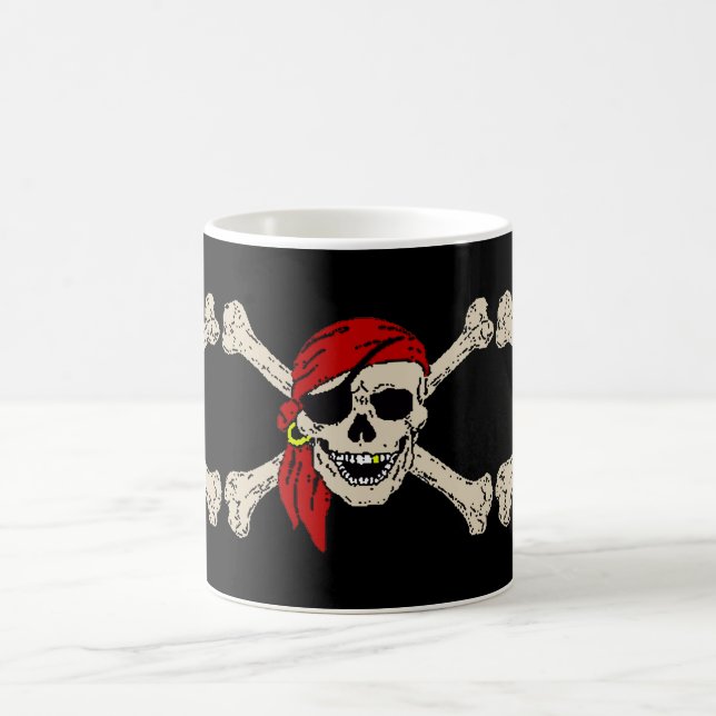 Taza De Café Jolly Roger Pirate Skull Huesos Rojos Bandanna (Centro)