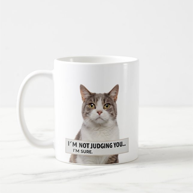 Taza De Café Judging Cat Sarcastic Quote Minimal Art (Izquierda)