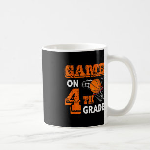 Taza De Café Juego En 4º Grado De Baloncesto De Vuelta A La Esc