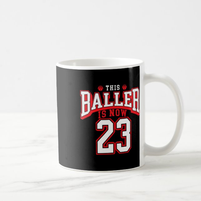 Taza De Café Jueves 23 de cumpleaños Bysketbyll (Derecha)