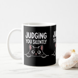 Taza De Café Juzgando Silenciosamente A Los Gatos Les Encantan 