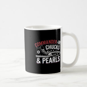 Taza De Café Kamala Harris Comandante en Cute Shoes Señora Pres