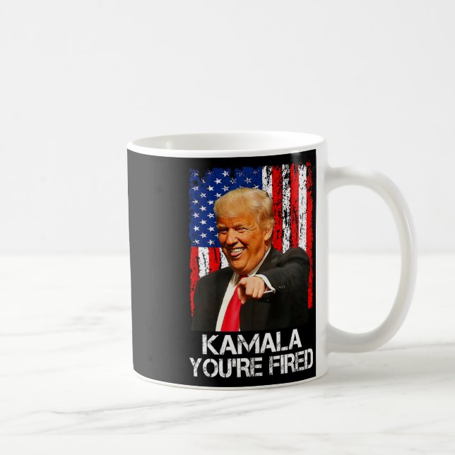 Taza De Café Kamala te despiden presidente gracioso, Trump se r (Derecha)