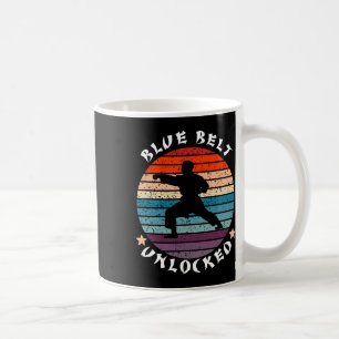 Taza De Café Karate de logro de nivel de cinturón azul desbloqu