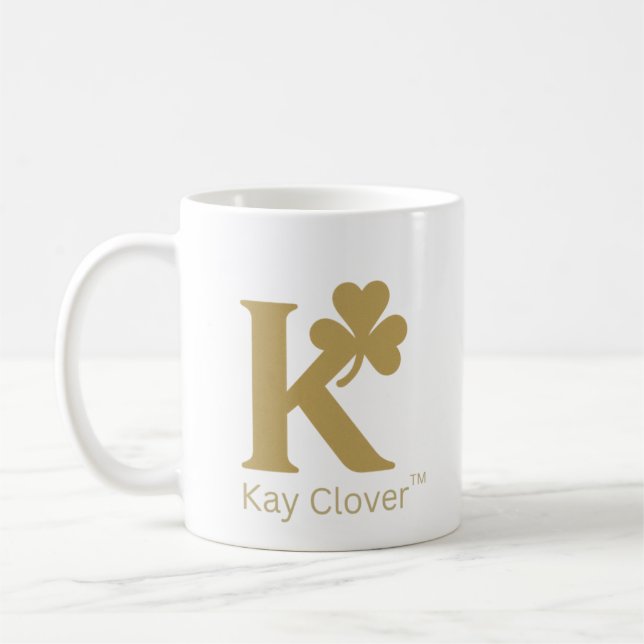 Taza De Café Kay Clover™ Signature Mug - Monograma dorado (Izquierda)