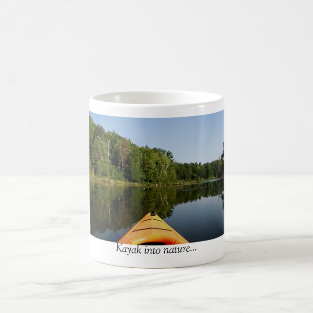Taza De Café Kayak en la naturaleza… (Centro)