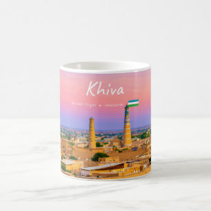 Taza De Café Khiva, Uzbekistán - Silueta de la antigua fortalez