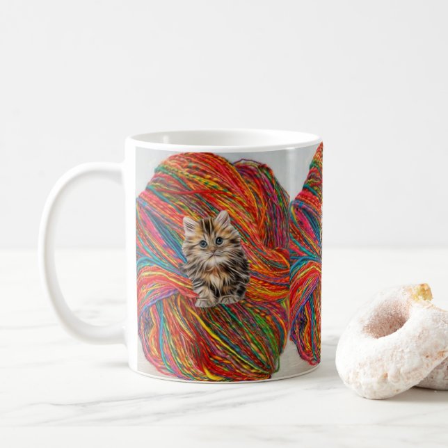 Taza De Café Kitten Yarn Mug (Con donut)