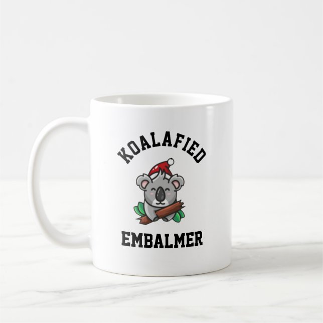 Taza De Café Koalafied Embalmer (Izquierda)