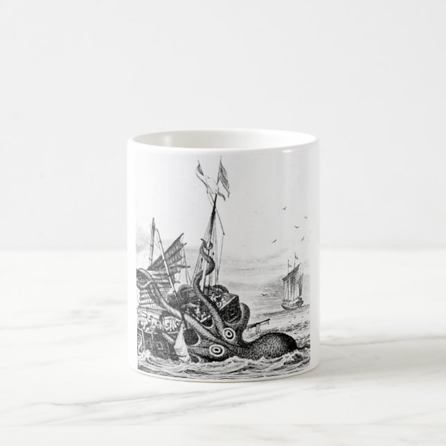 Taza De Café Kraken/pulpo Eatting un barco pirata, negro/blanco (Centro)