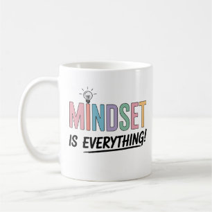 Taza De Café La Actitud Mental Lo Es Todo – Inspiración Pastel
