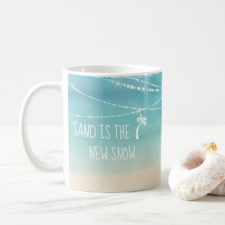 Taza De Café La arena de la playa es el nuevo invierno de la ni