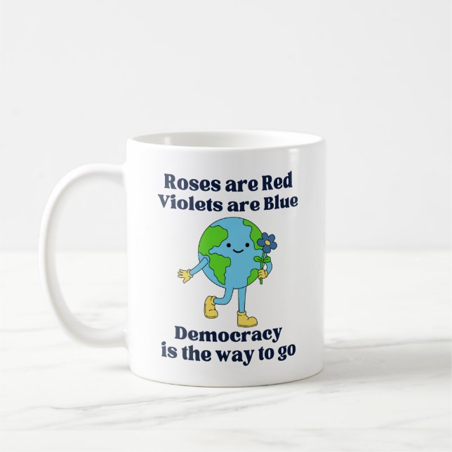 TAZA DE CAFÉ LA DEMOCRACIA ES EL CAMINO A SEGUIR (Izquierda)