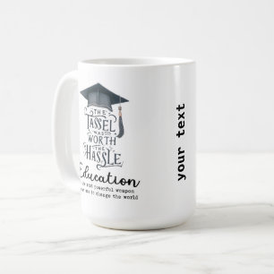 Taza De Café La educación es una nueva arma poderosa