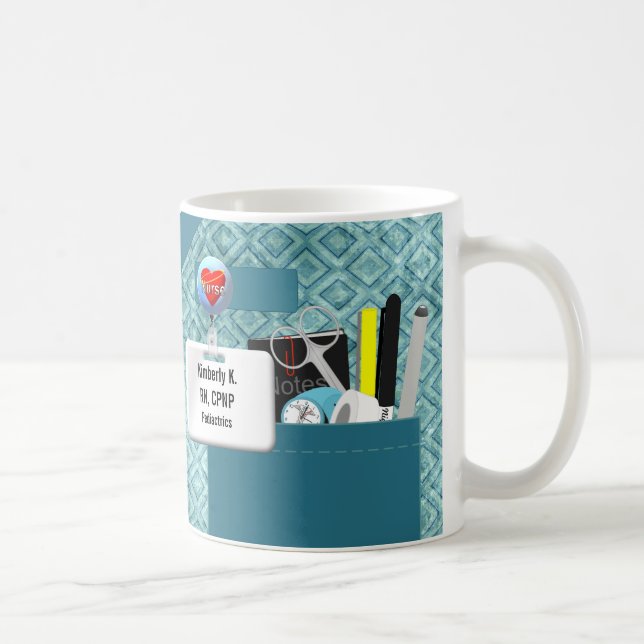 Taza De Café La enfermera personalizada friega en trullo (Derecha)