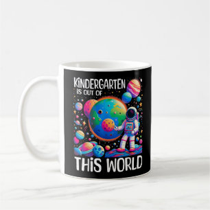 Taza De Café La guardería infantil está fuera de este mundo de