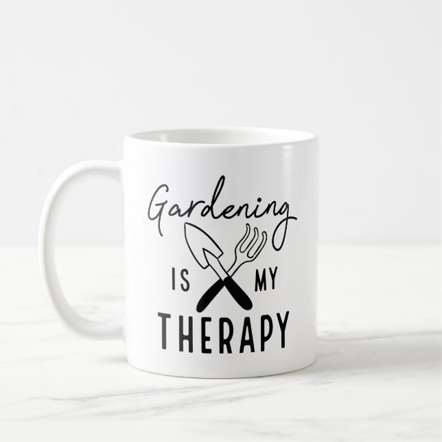 Taza De Café La jardinería es mi terapia (Izquierda)