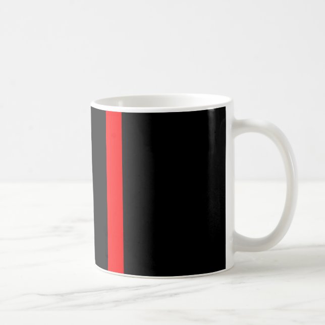 Taza De Café La línea roja fina simbólica vertical en a (Derecha)