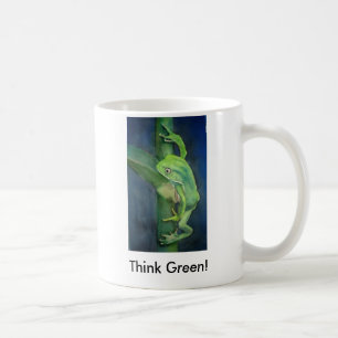 Taza De Café ¡La rana verde brillante piensa verde!