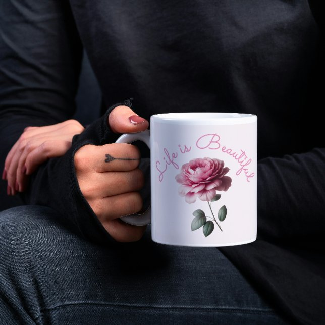 Taza De Café La vida es bella (Subido por el creador)