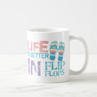 Taza De Café La vida es mejor en Flip Flops