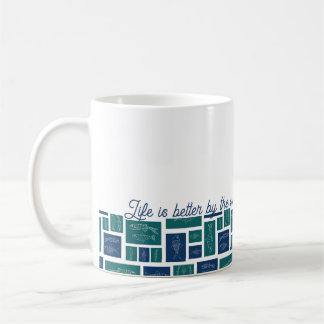 Taza De Café La vida es mejor junto al mar patrón de peces cost