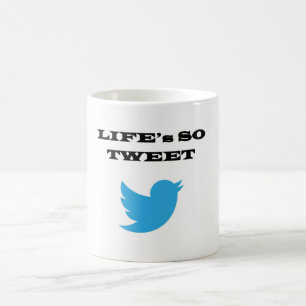 Taza De Café La vida es tan tonta en TWEET