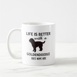 Taza De Café La vida personalizada de Goldendoodle es mejor