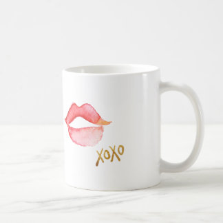 Taza De Café Labios y Relieve metalizado dorado XOXO de la