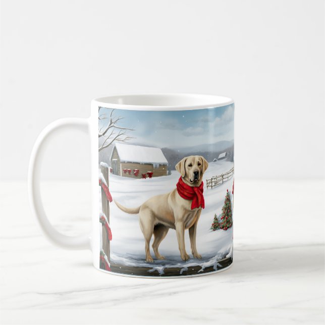 Taza De Café Labrador: Perro recuperado en Navidades de nieve (Izquierda)