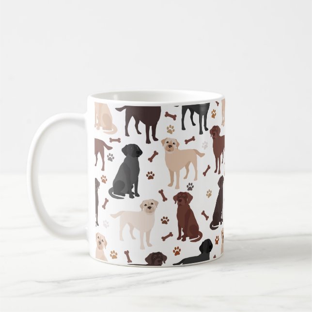 Taza De Café Labrador Recuperador de garras y huesos café Mug (Izquierda)