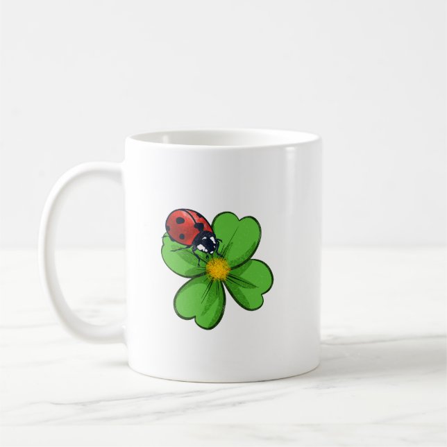 Taza De Café Ladybugs and Green Leaves Nature Illustration Past (Izquierda)