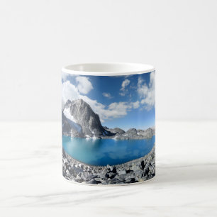Taza De Café Lago Catherine y pico de banner - Sierra Nevada