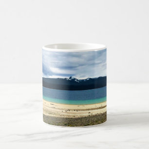 Taza De Café Lago Crescent en la Bahía Simax, Oregón