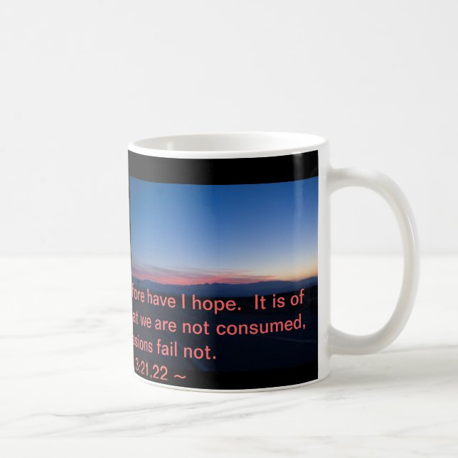 Taza De Café Lamentaciones 3:21-22 (Derecha)