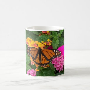 Taza De Café Lantana floral rosa amarillo verde con mariposa  