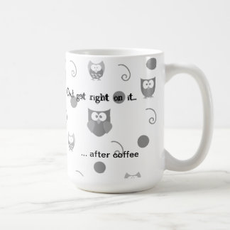 Taza De Café Las Lechuzas Blancas Negras Se Mueven Después Del