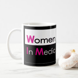 Taza De Café Las Mujeres En El Clásico De Los Medios De Comunic