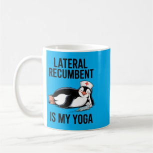 Taza De Café Lateral Rebent Es Yoga Divertido Enfermera Pingüin