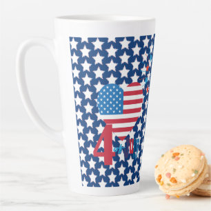 Taza De Café Latte 4 de julio Fuegos artificiales de la bandera estad