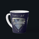 Taza De Café Latte 6.º Aniversario del Boda Emblema del Corazón de Hi<br><div class="desc">¿Buscando esa gráfica única y original,  el sexto aniversario del boda diseñado para su taza de café con leche? Entonces esto podría ser; mi infarto emblema del corazón gráficos en este café latte azul increíblemente impreso! A ella también le gustará tenerlo todo el año :)</div>