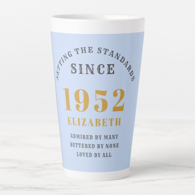 Taza De Café Latte 70 Aniversario de 1952 Elegante Moda dorada gris a (Anverso)