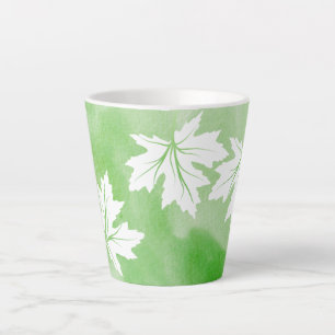 Taza De Café Latte Acuarela verde y primavera de hojas de arce blanca