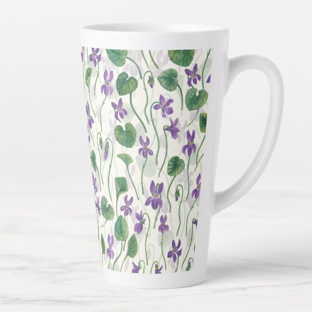 Taza De Café Latte Acuarelas de violetas sobre blanco apagado (Derecha)