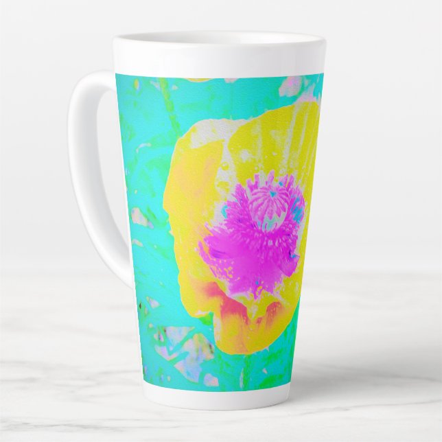 Taza De Café Latte Adormidera amarilla con centro rosado caliente en  (Ángulo izquierdo)