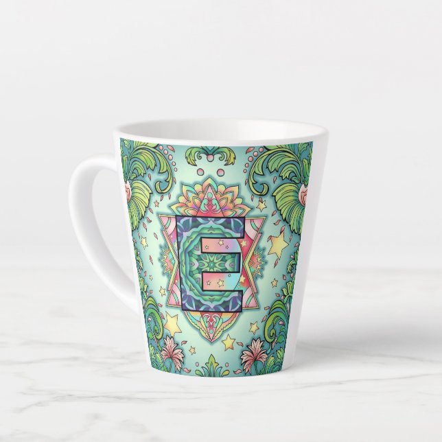 Taza De Café Latte Alfabeto E (Ángulo izquierdo)