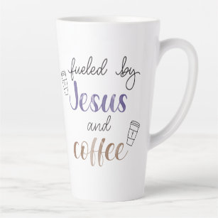 Taza De Café Latte Alimentado por Jesús y el café